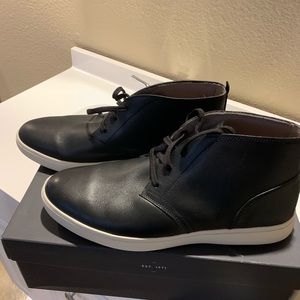 Ultra-Sweet Rockport Chukkas!